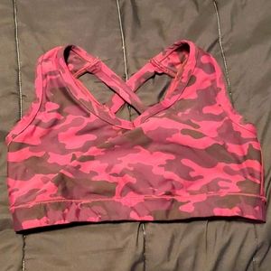 Torrid marroon camo sports bra